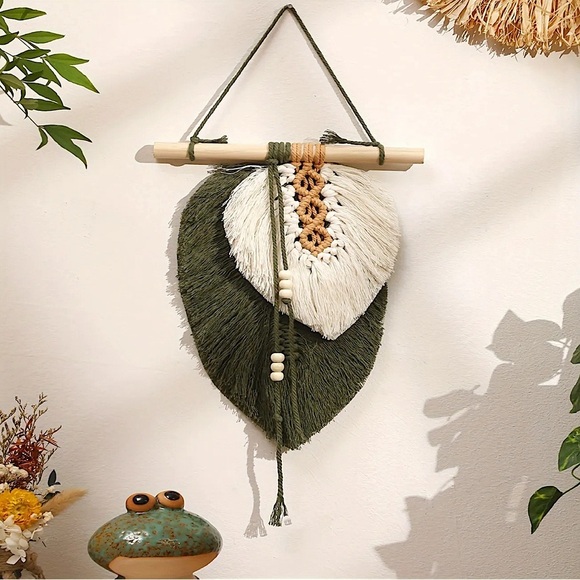 2 piece Leaf Macrame Wall Hanging Tapestry - Picture 1 of 3